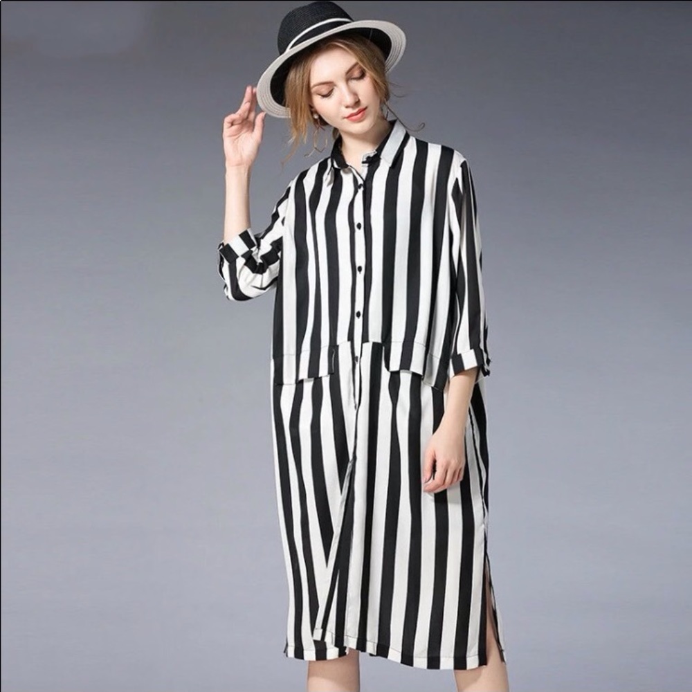 Last 1 Oversized shirtdress / tunic in bl/ white , - Picture 4 of 8